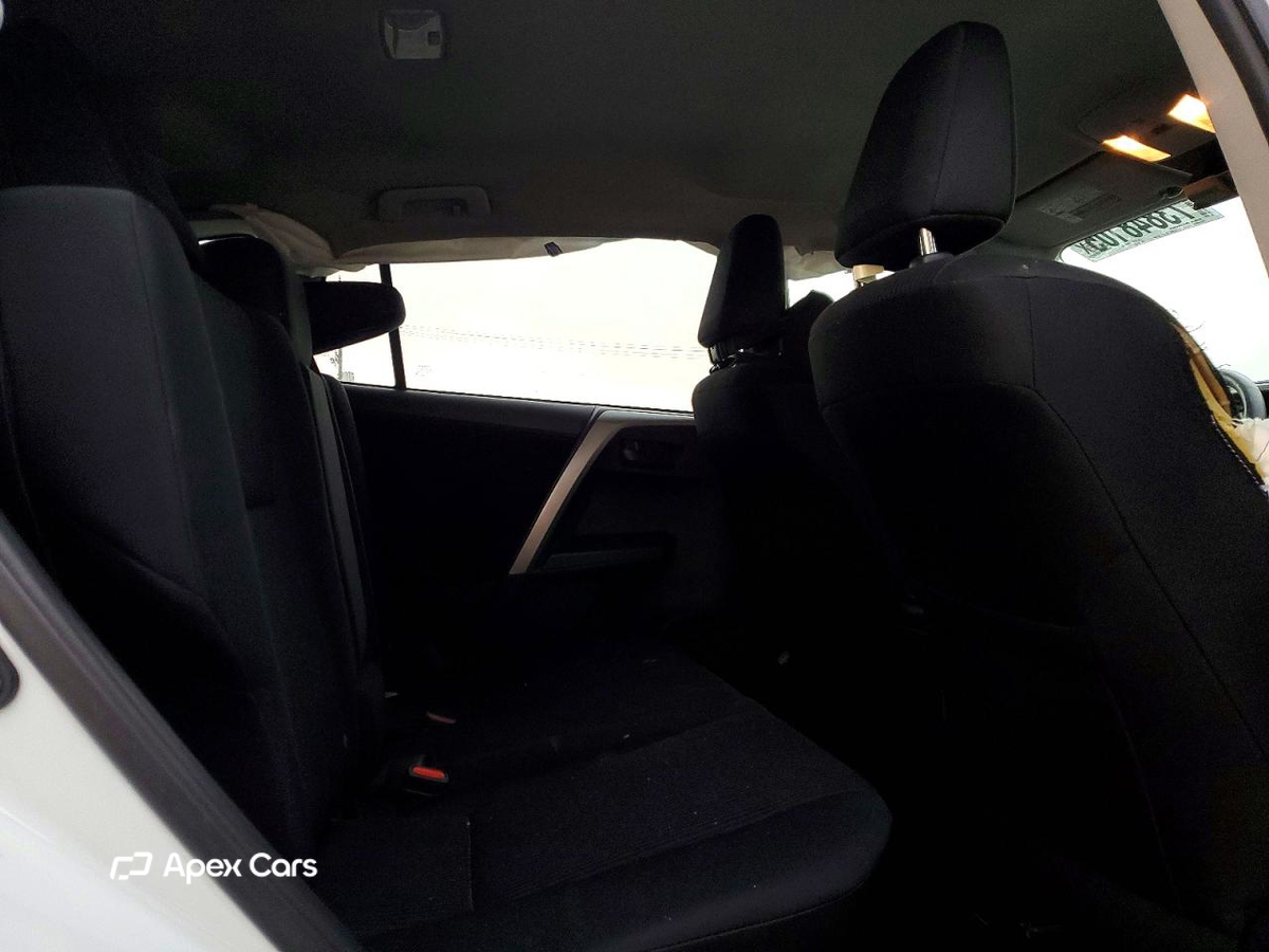 Toyota RAV 4 2016