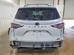 Toyota Sienna 2024
