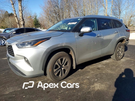 Toyota Highlander 2021 - Image 1 of 14