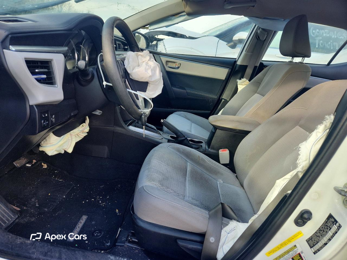 Toyota Corolla 2015