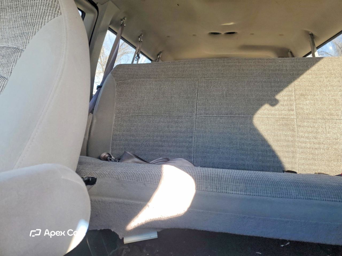 Ford Econoline 2001