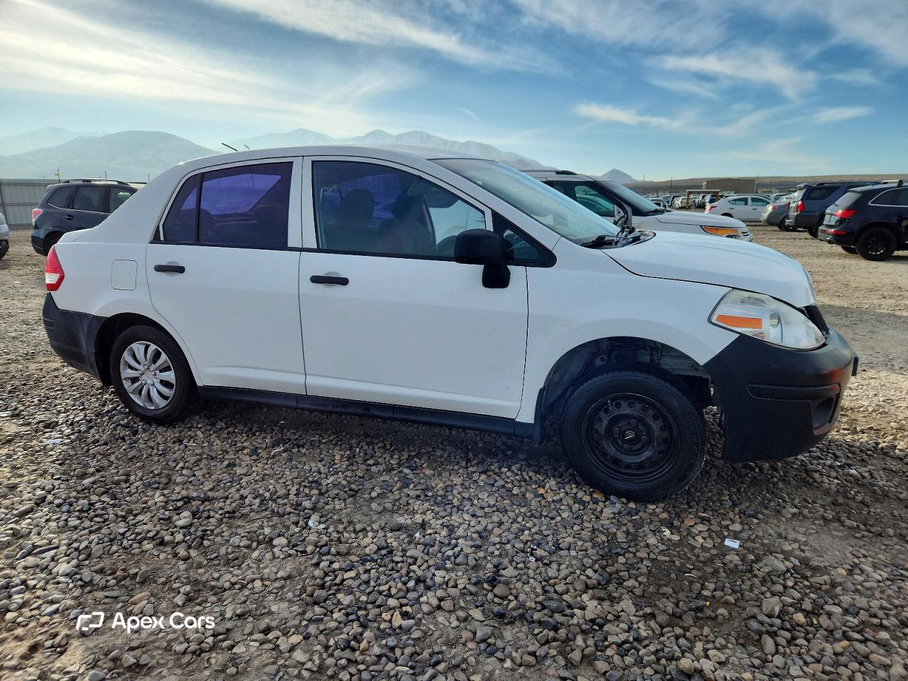 Nissan Versa 2011