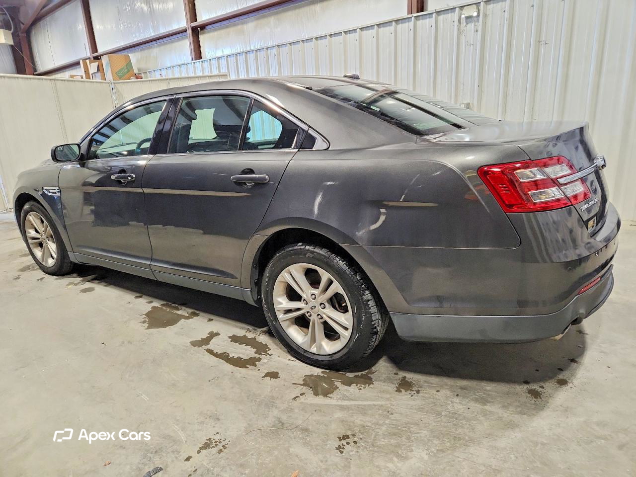 Ford Taurus 2016