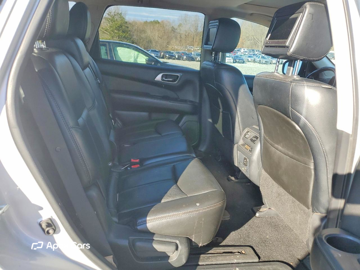 Nissan Pathfinder 2014