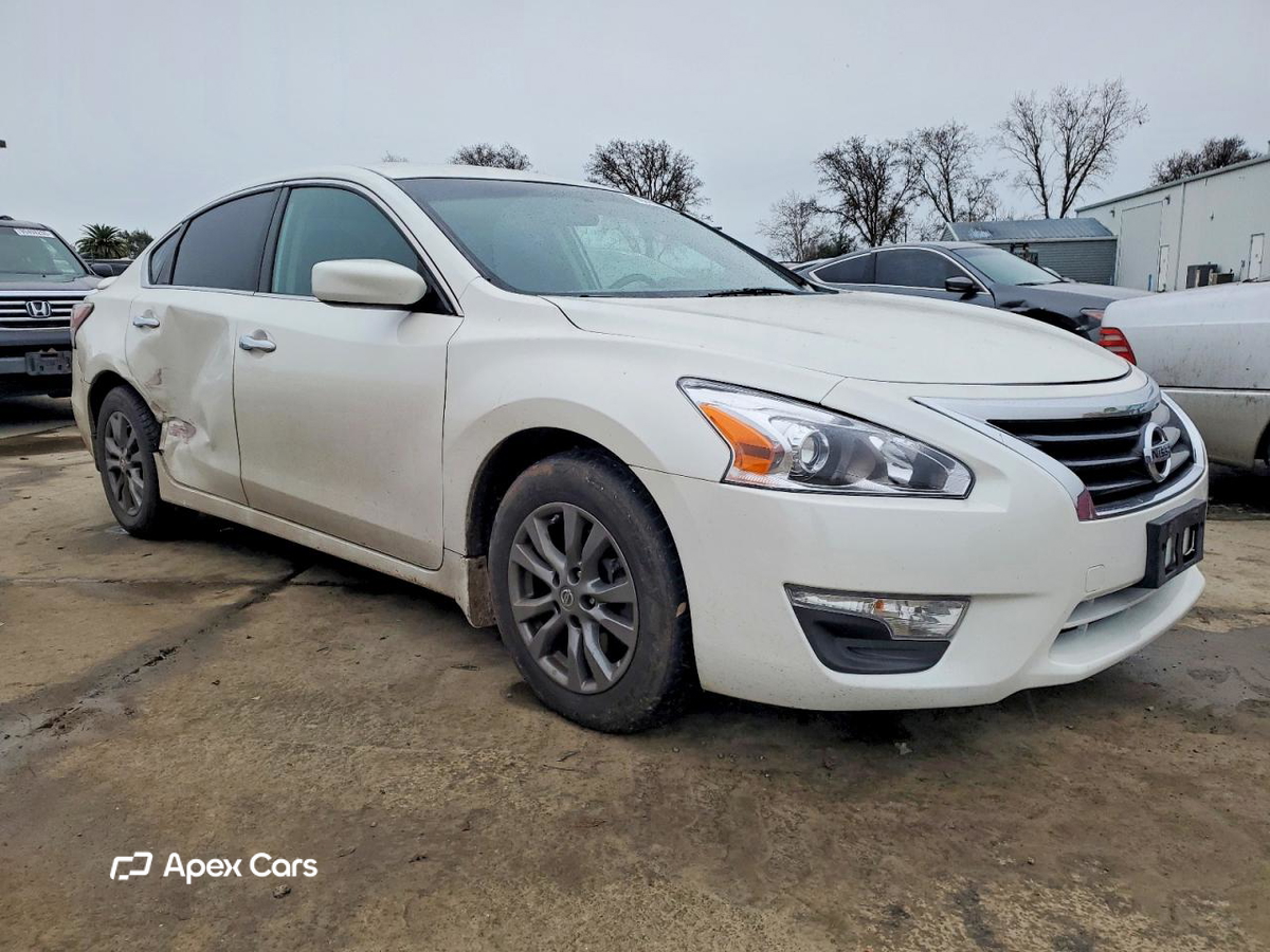 Nissan Altima 2015