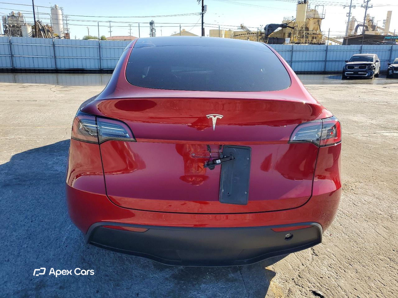 Tesla Model Y 2025
