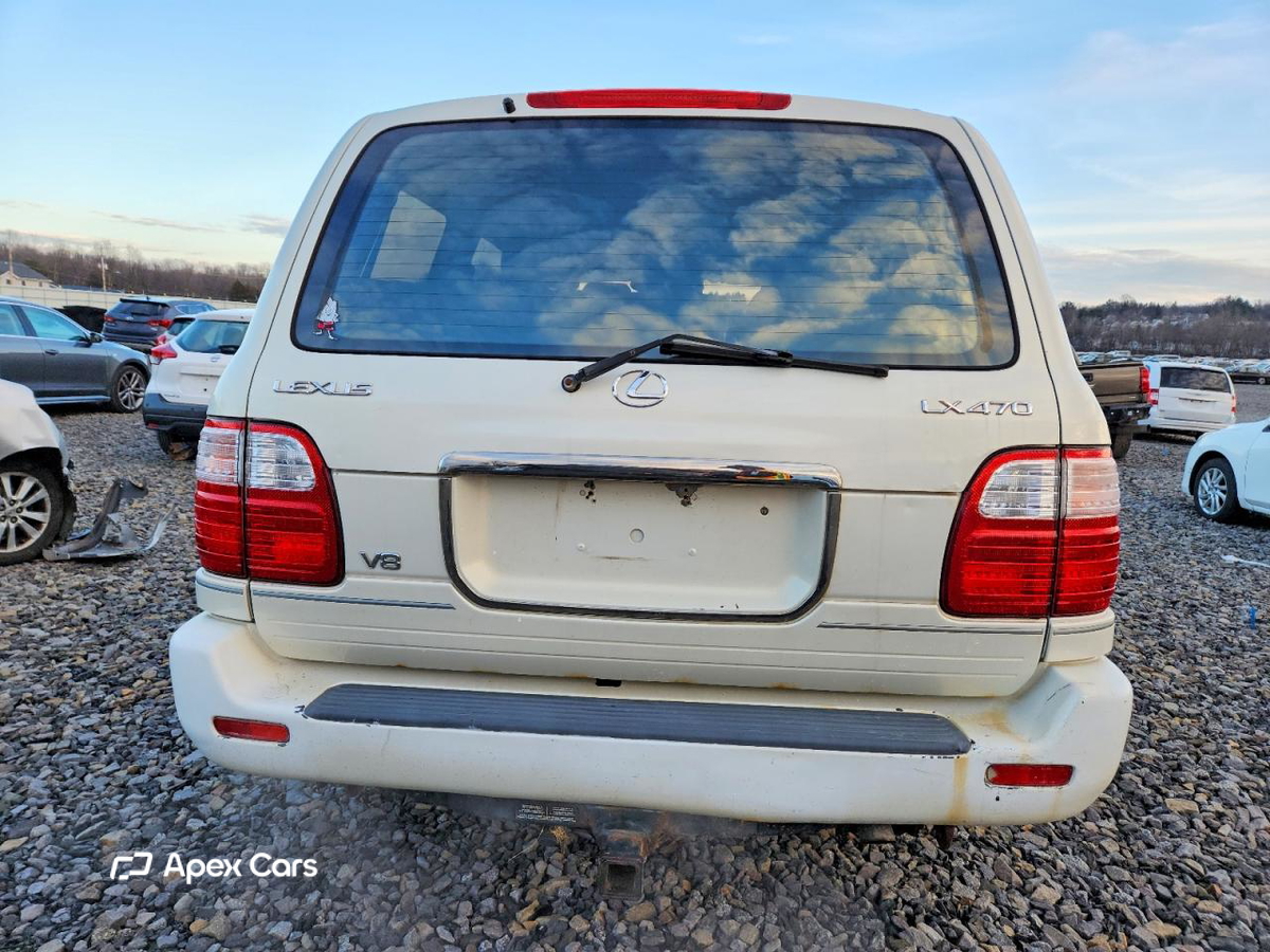 Lexus LX 2000