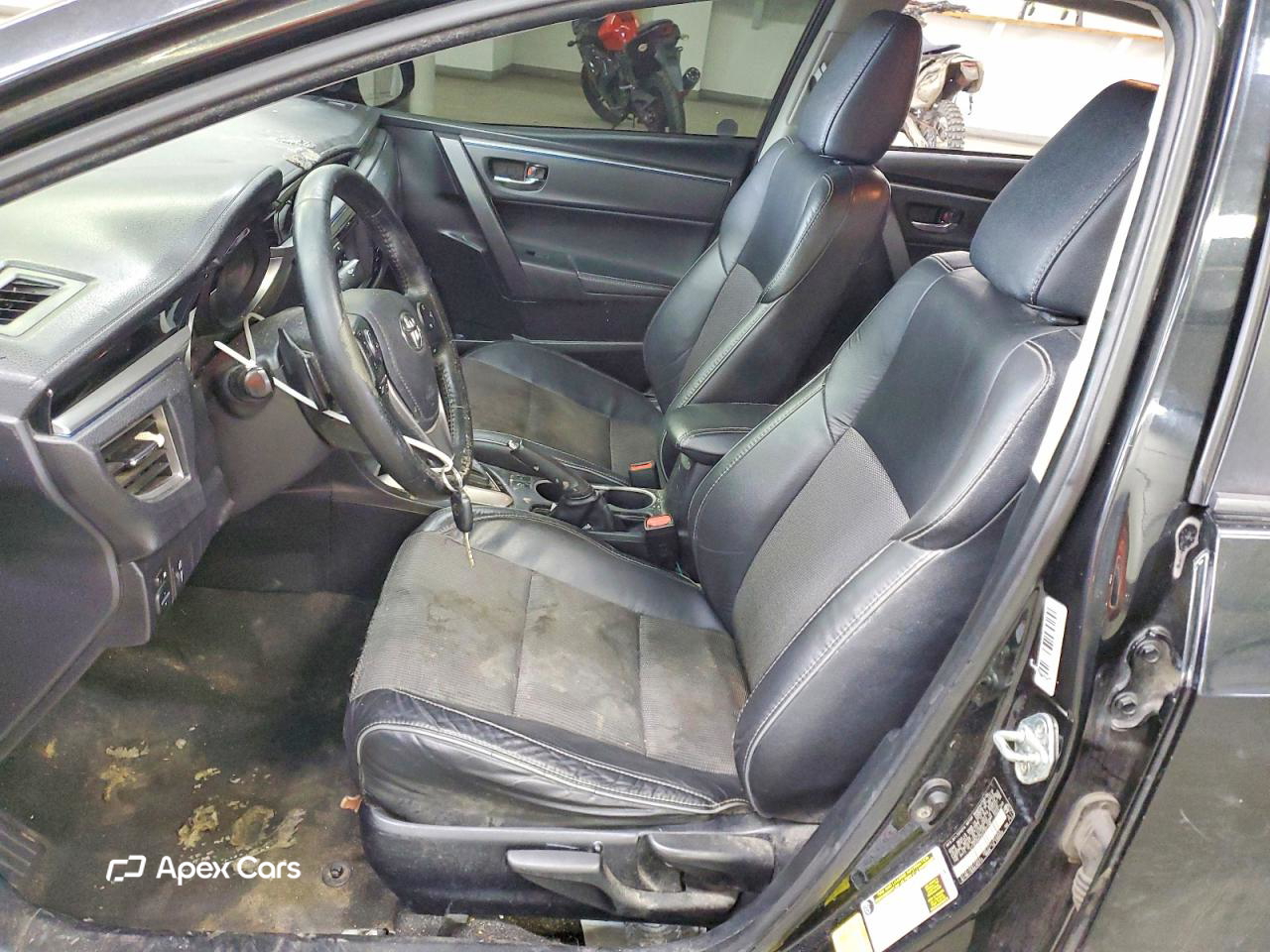 Toyota Corolla 2015