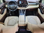 Toyota Highlander 2021