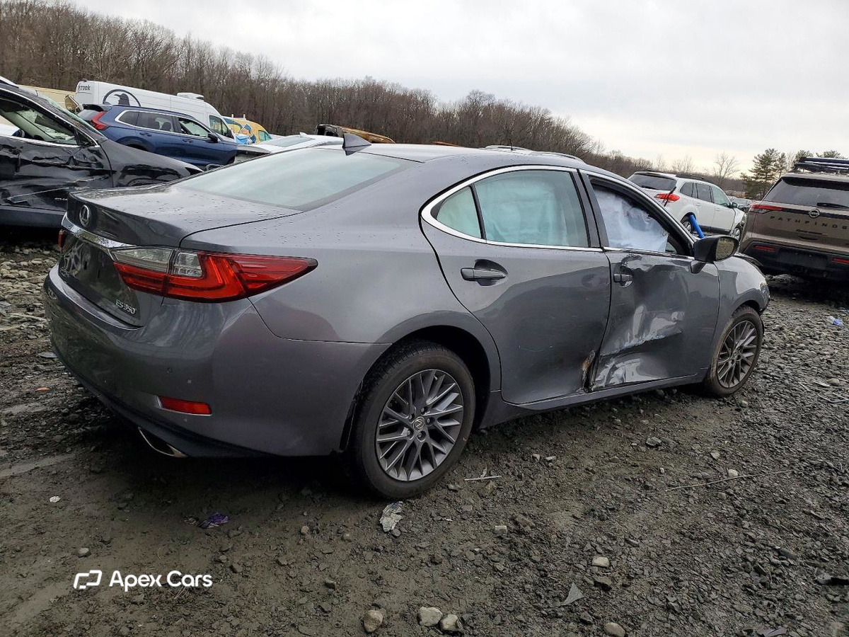 Lexus ES 2018