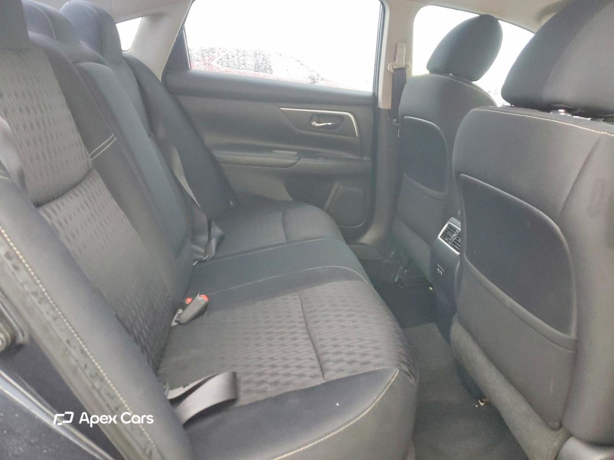 Nissan Altima 2017