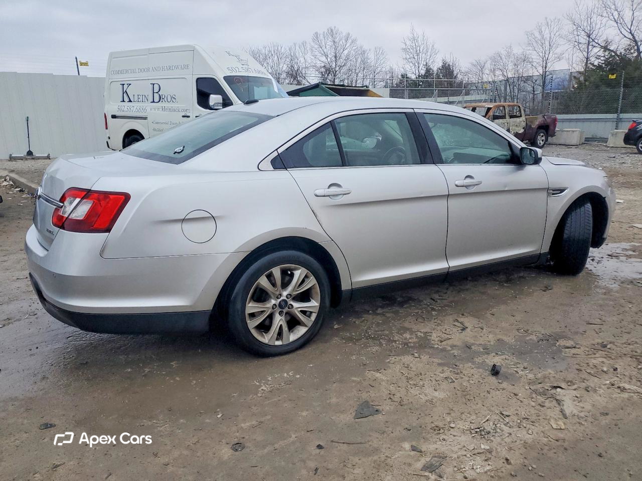 Ford Taurus 2012