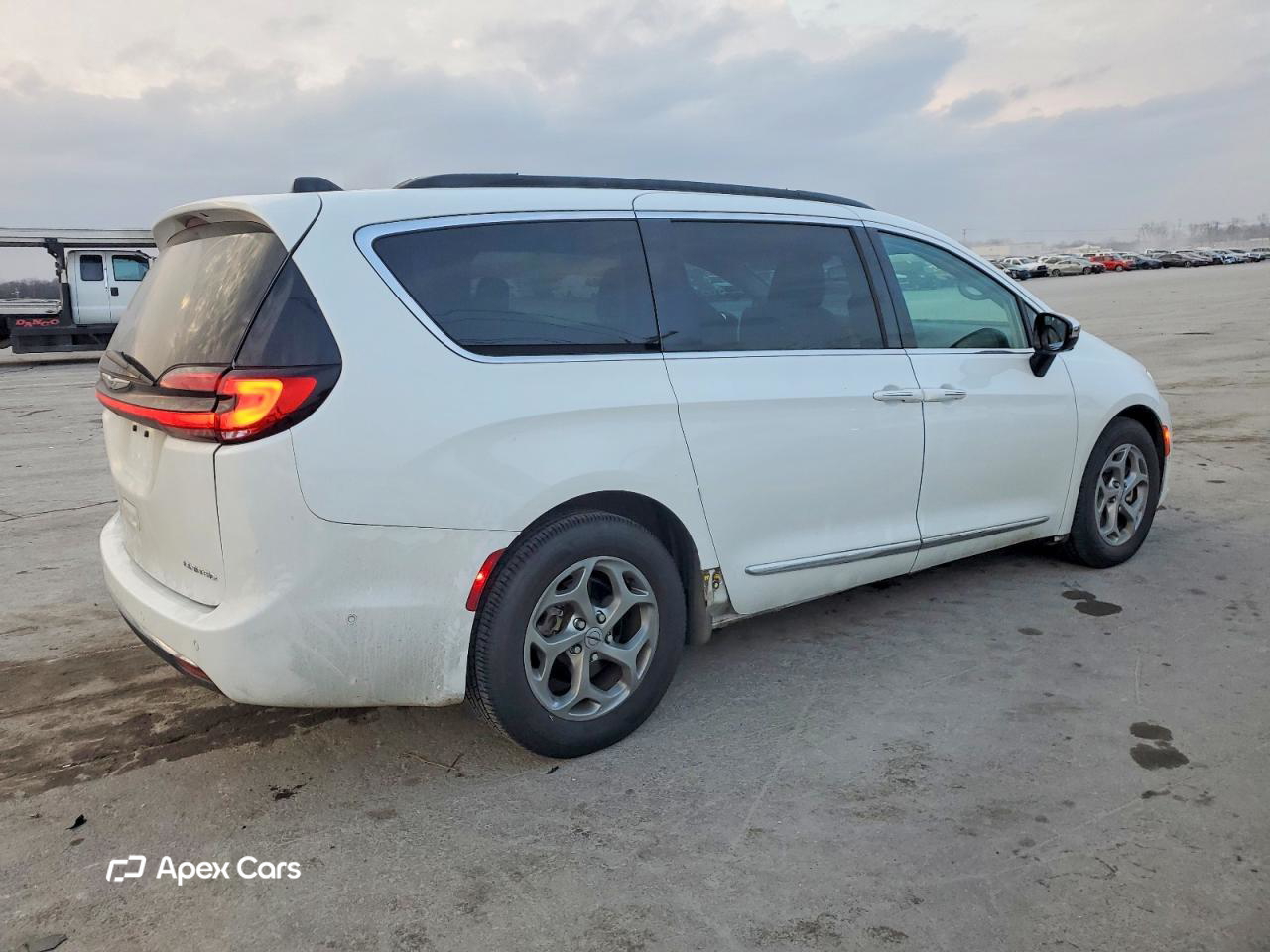 Chrysler Pacifica 2023