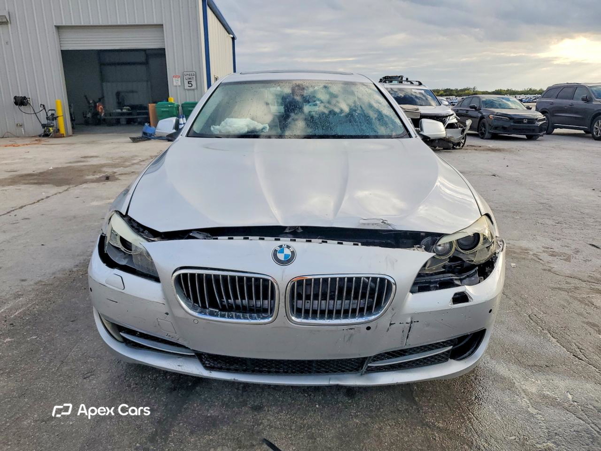 BMW Series 5 2012