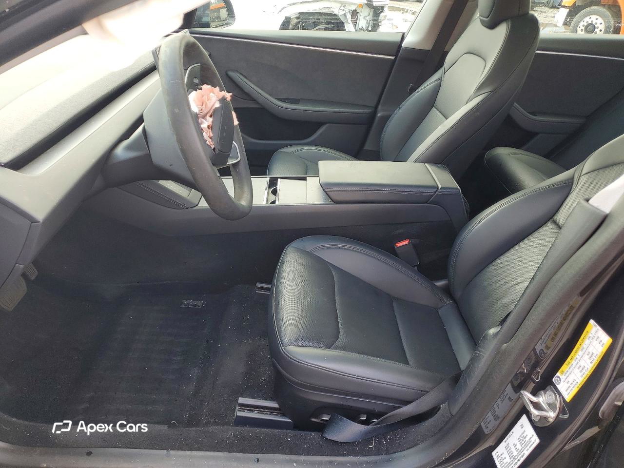 Tesla Model 3 2024