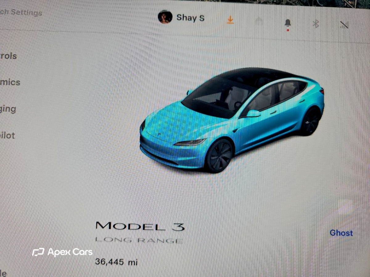 Tesla Model 3 2024