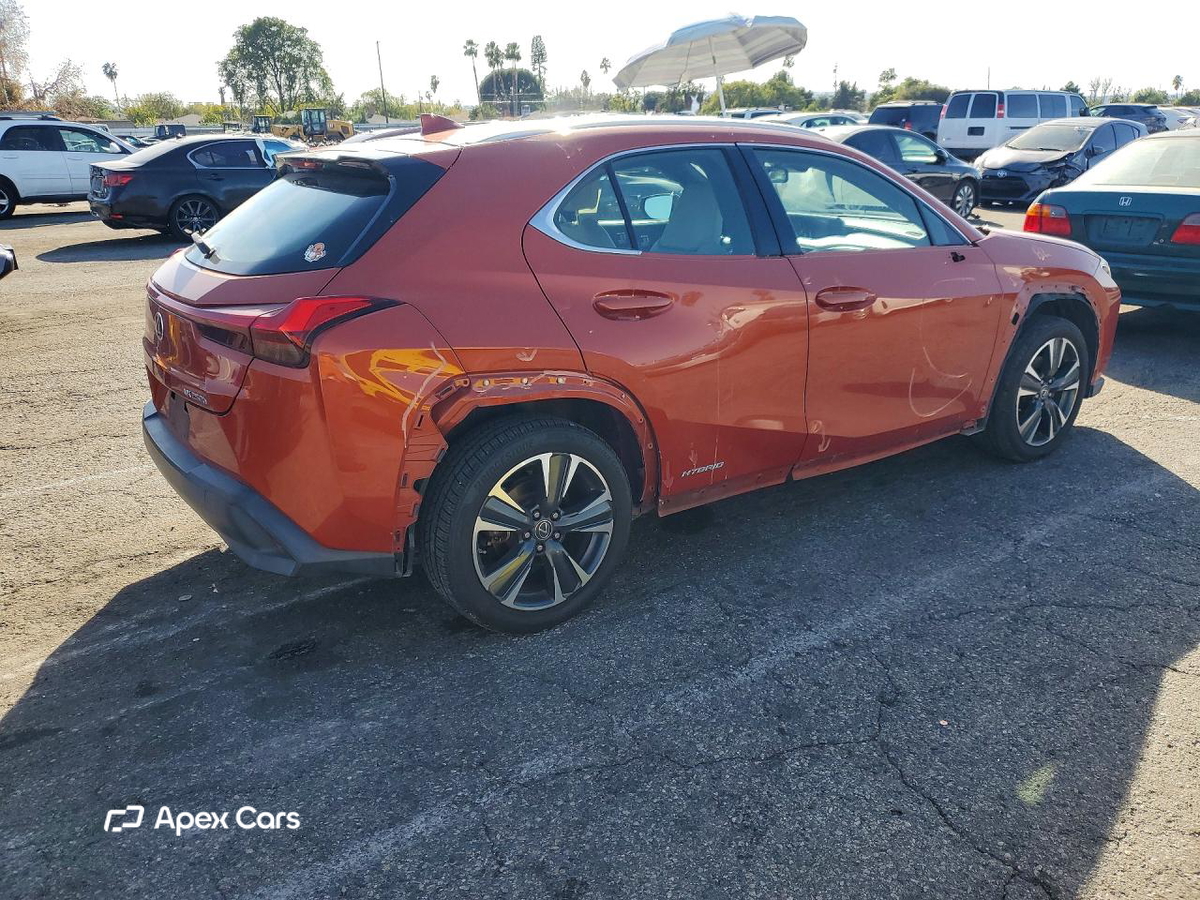 Lexus UX 2019