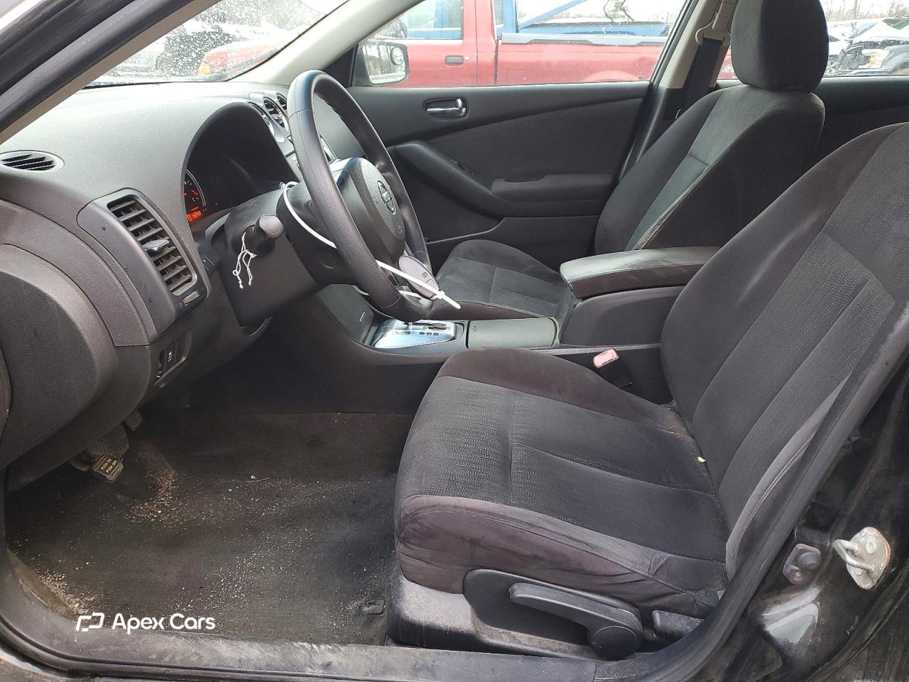 Nissan Altima 2011