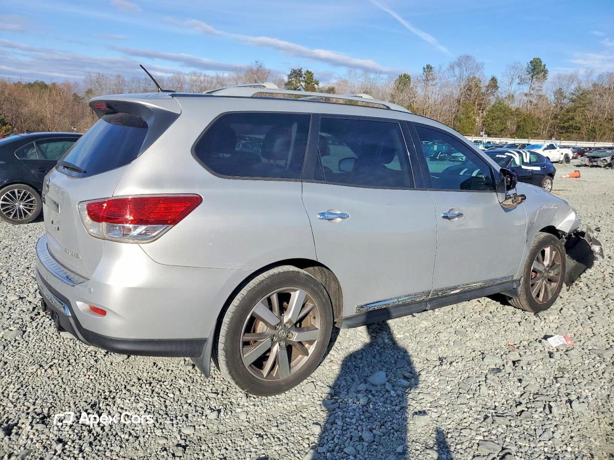 Nissan Pathfinder 2014