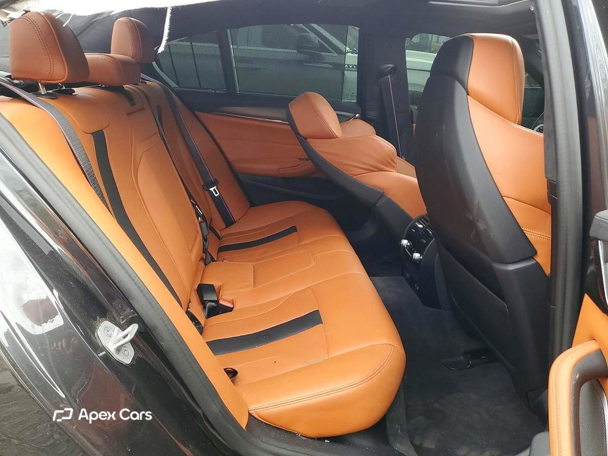 BMW M5 2023