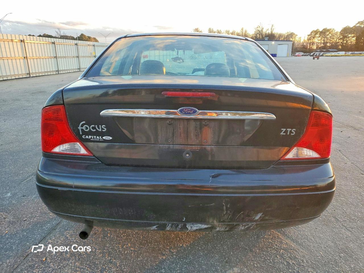 Ford Focus 2000
