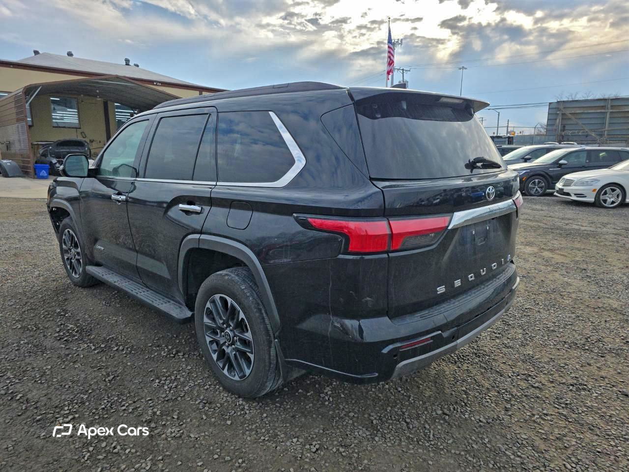 Toyota Sequoia 2023