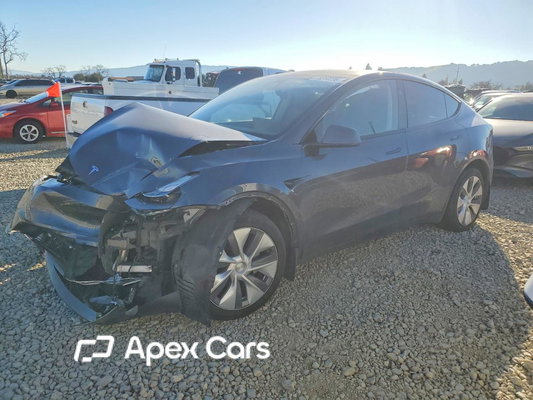 Tesla Model Y 2023 - Zdjęcie 1 z 14