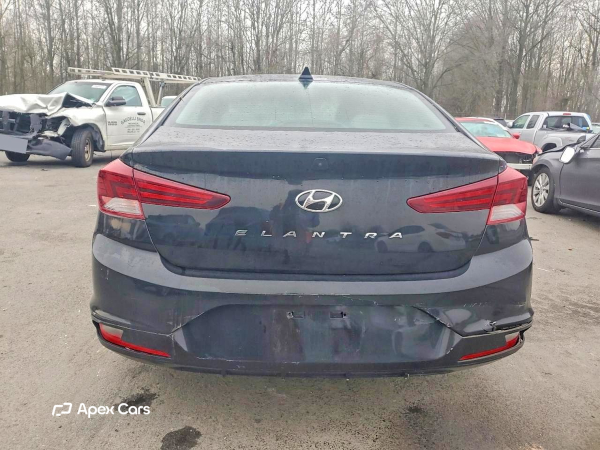 Hyundai Elantra 2020