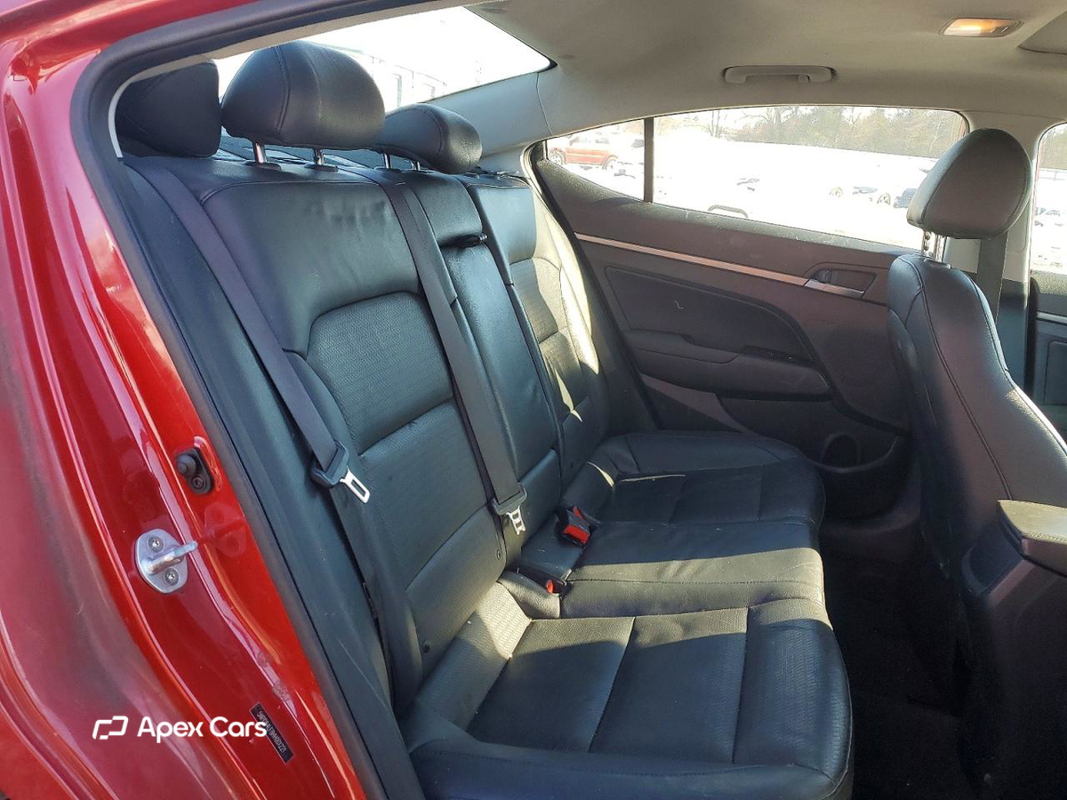 Hyundai Elantra 2017