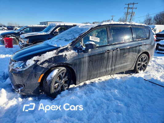 Chrysler Pacifica 2019 - Zdjęcie 1 z 13