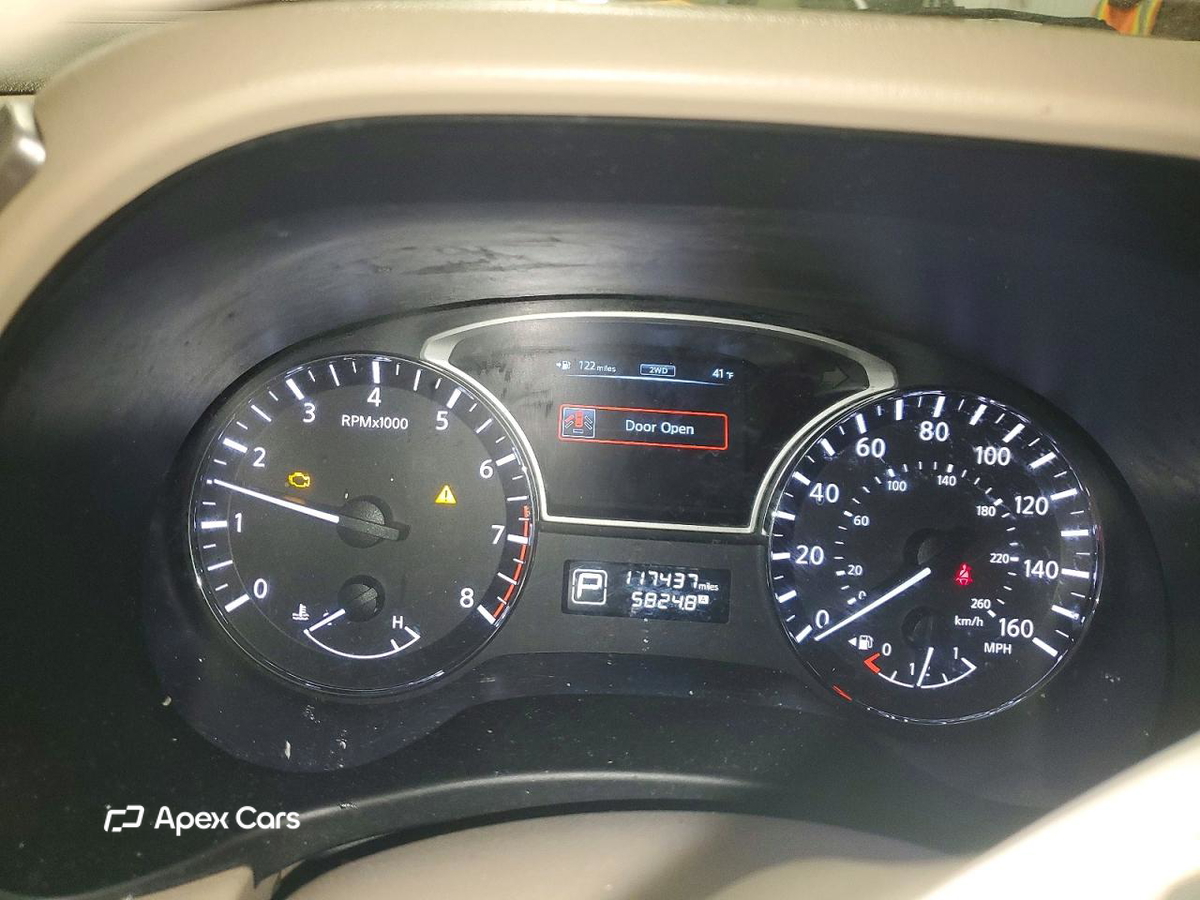 Nissan Pathfinder 2013