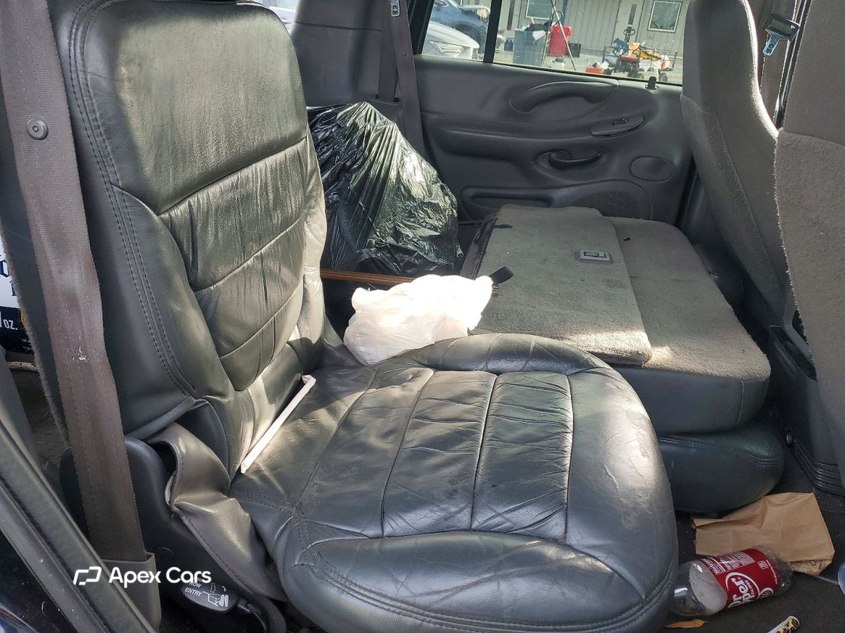 Ford Expedition 2000