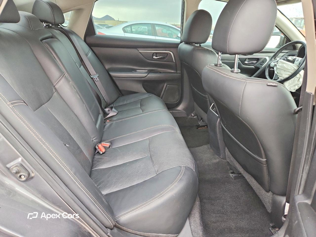Nissan Altima 2016