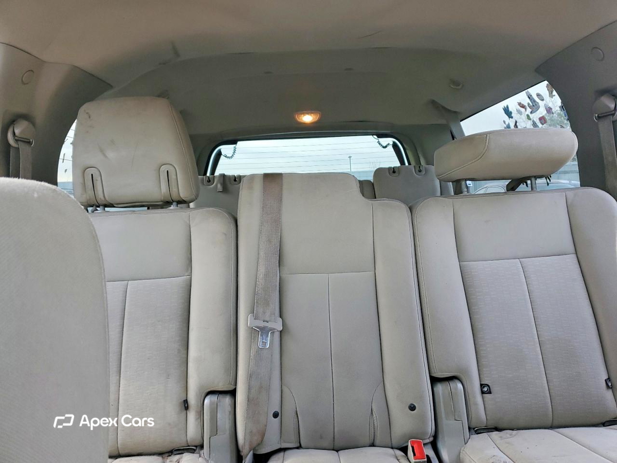 Ford Expedition 2012