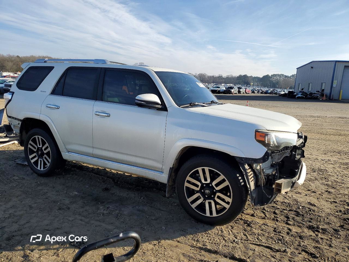 Toyota 4Runner 2016