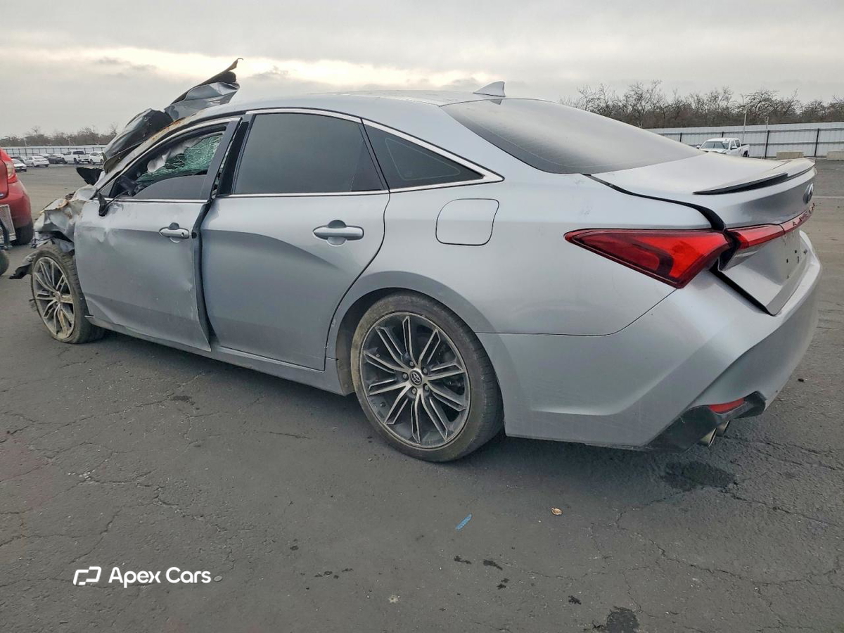 Toyota Avalon 2020