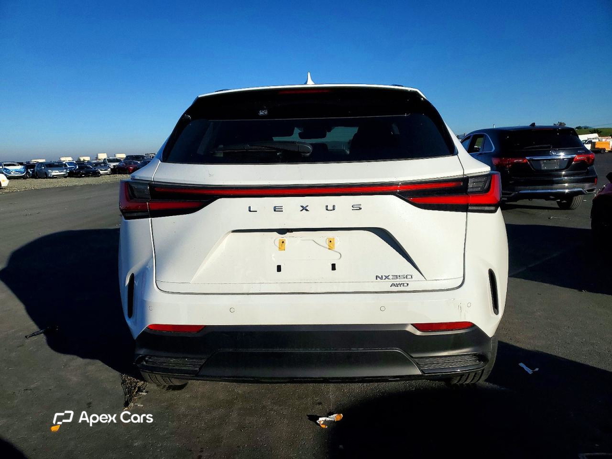 Lexus NX 2026