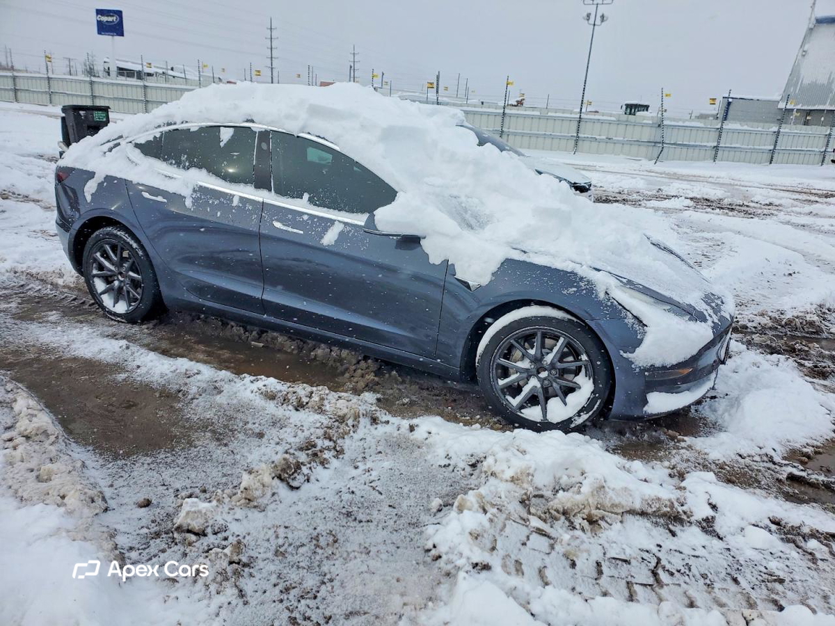 Tesla Model 3 2018