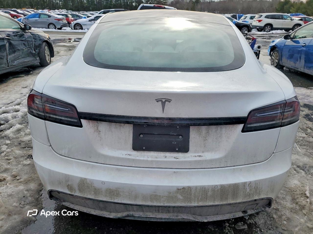 Tesla Model S 2022