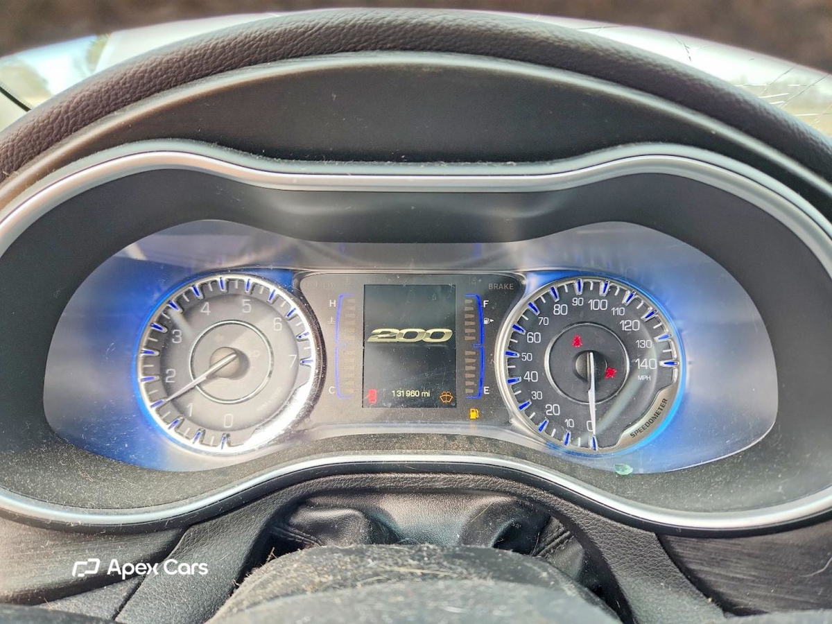 Chrysler 200 2015