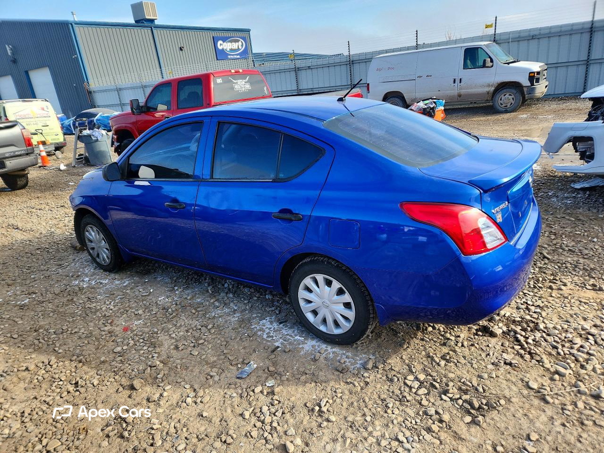 Nissan Versa 2012