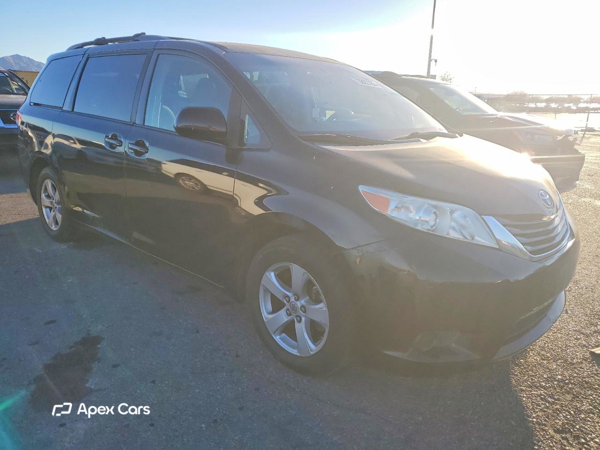 Toyota Sienna 2013