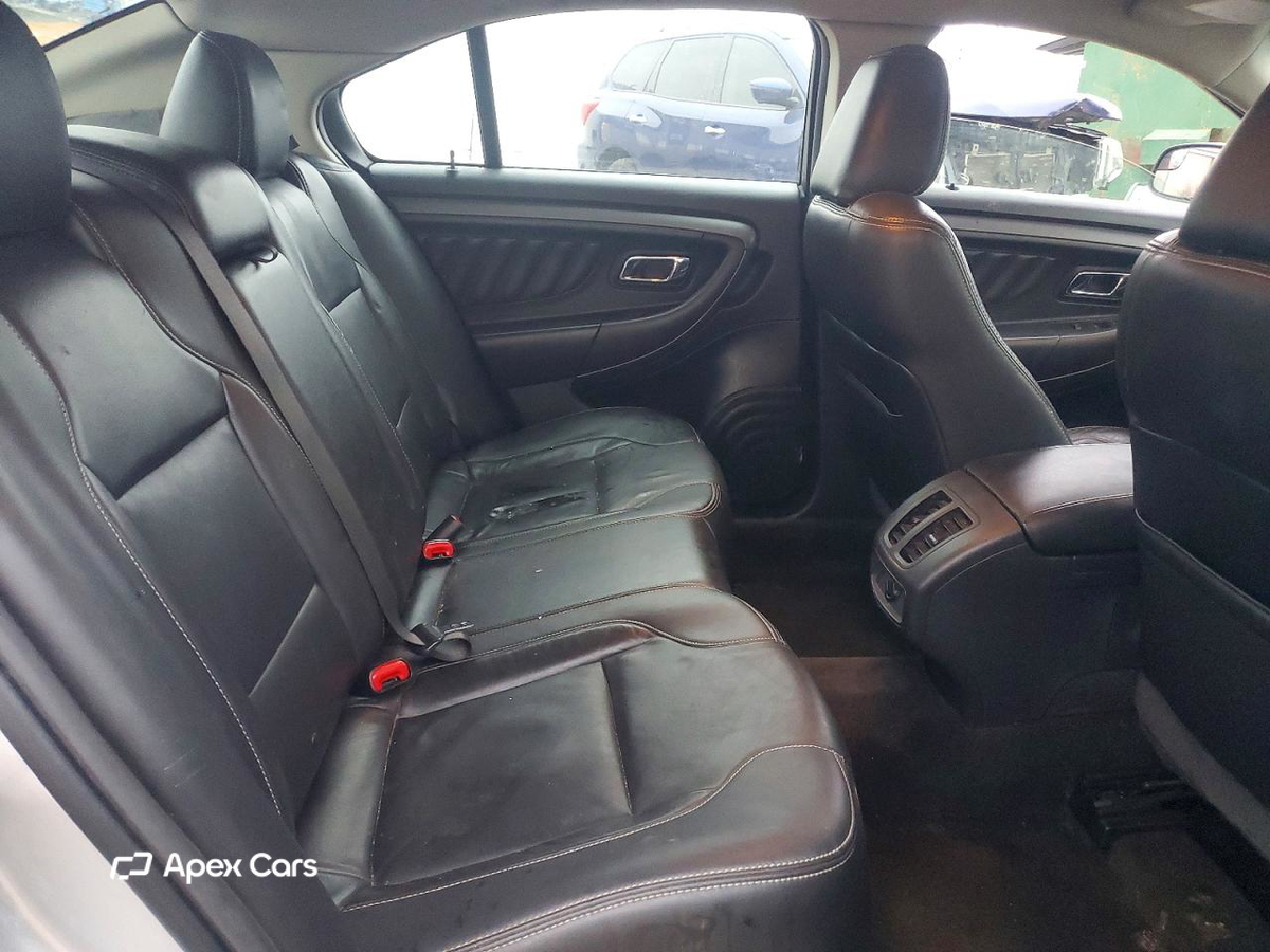Ford Taurus 2012