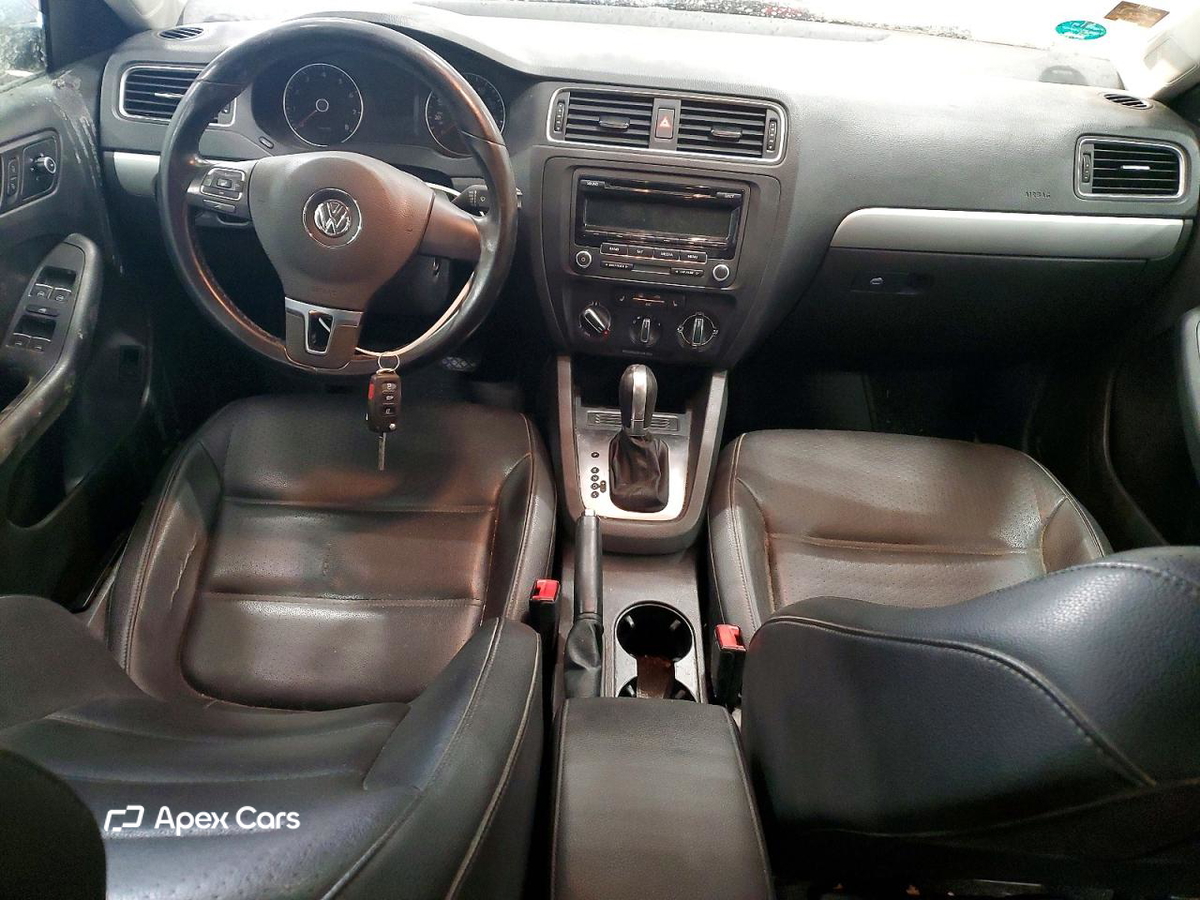 Volkswagen Jetta 2014