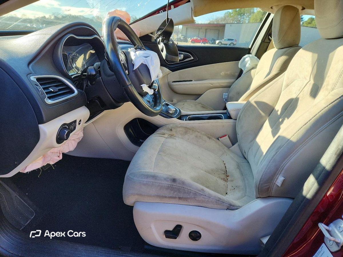 Chrysler 200 2015