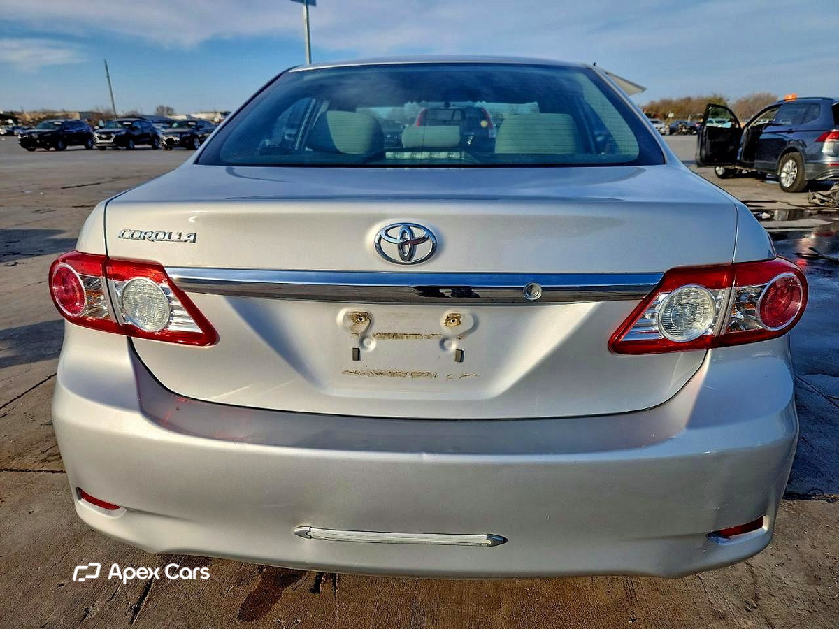 Toyota Corolla 2013