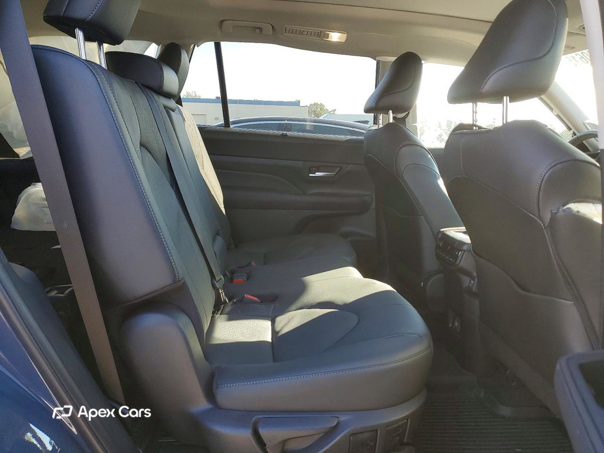 Toyota Highlander 2026