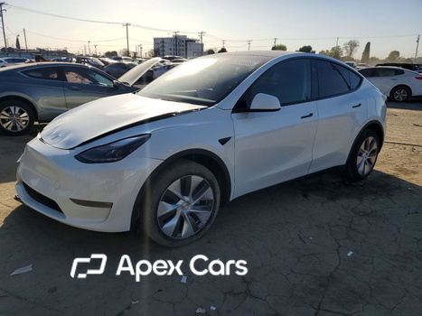 Tesla Model Y 2024 - Image 1 of 13