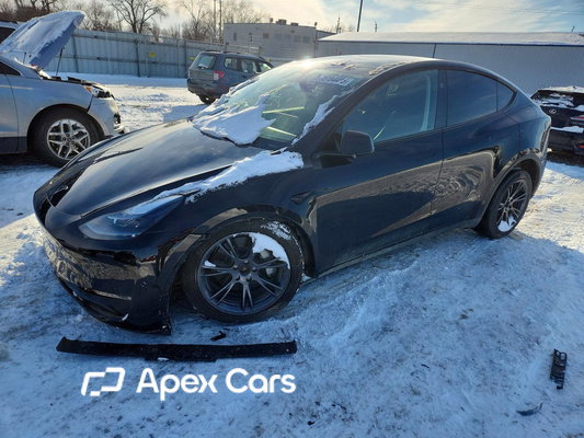 Tesla Model Y 2025 - Zdjęcie 1 z 13