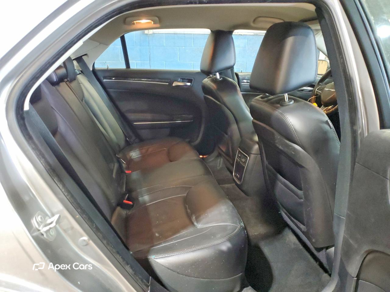 Chrysler 300 2015